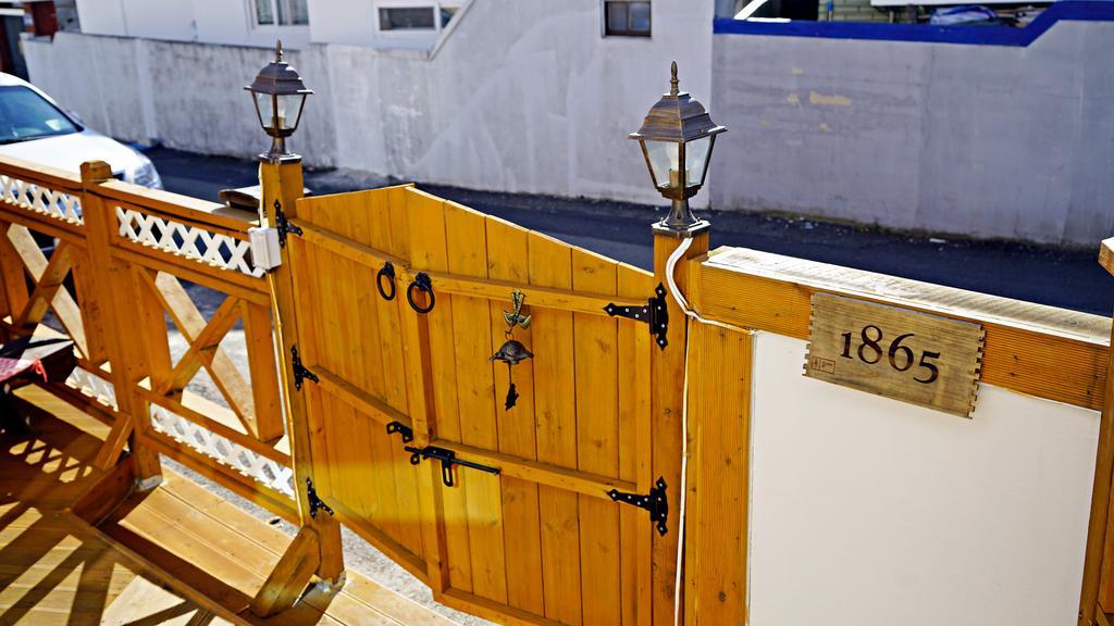 Yours Guesthouse In Tongyeong Exterior foto